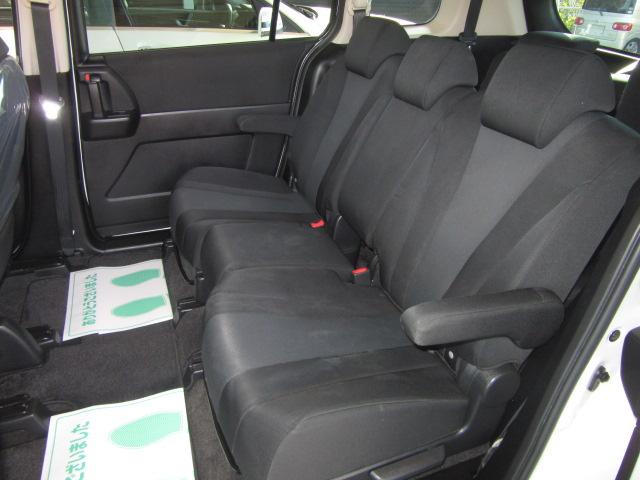 プレマシー 20C-スカイアクティブ リモコン自動ドア 禁煙車 前後ドラレコ DVD再生純正ナビフルセグTV CD5000曲録音 Bluetooth音楽再生 後席モニター バックカメラ LEDライト アイドルストップ 全国対応1年保証付(14枚目)