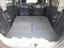 後席シートを倒せば荷室も広々！レジャーでもお仕事でも大活躍！！