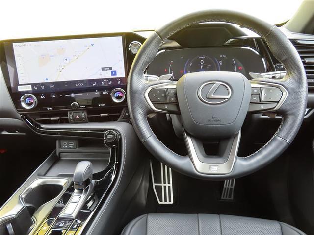 ＮＸ ＮＸ３５０ｈ　Ｆスポーツ　パノラマガラスサンルーフ　クルコン　地デジ　電動パワーシート　レザー　ドラレコ　ＡＷＤ　ナビＴＶ　ミュージックプレイヤー接続可　Ｂカメラ　オートエアコン　メモリーナビ　スマートキー　ＥＴＣ（6枚目）