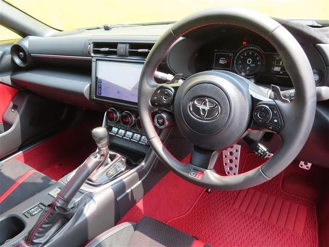 ＧＲ８６ ＲＺ　衝突回避システム　ナビ　レーダークルーズ　ＥＴＣ２．０　Ｂカメラ　ドラレコ　シートヒーター　ＬＥＤライト　ＢＳＭ　スマートキー　ＤＶＤ　フルセグ　Ｂｌｕｅｔｏｏｔｈ　１８ＡＷ（6枚目）
