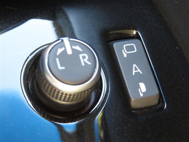 アルファード ２．５Ｓ　タイプゴールドＩＩ　ドライブレコーダ　ＬＥＤランプ　Ｂカメラ　スマートキ　ＡＣ１００Ｖ　フルセグＴＶ　盗難防止システム　ダブルエアコン　助手席エアバッグ　ＥＴＣ　ＤＶＤ　記録簿　オートクルーズ　３列シート　フルフラット（15枚目）