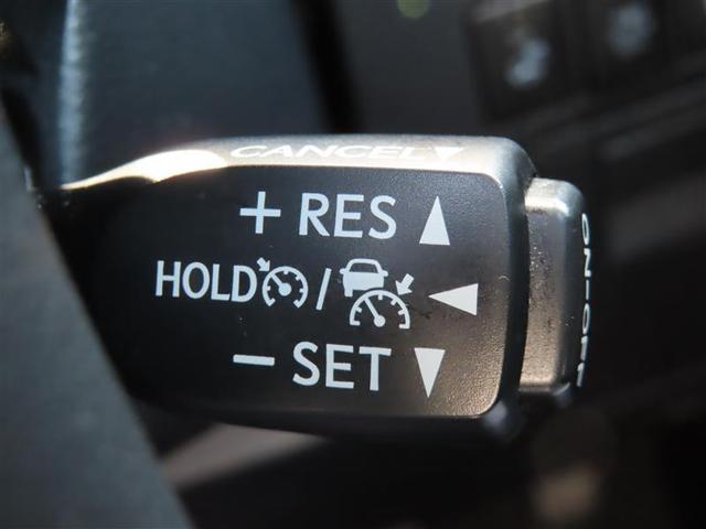 アルファード ３．５ＳＣ　レザーシート　３列　地デジ　パワーシート　ＤＶＤ再生　ＡＣ１００Ｖ電源　アルミホイール　オートクルーズコントロール　メモリーナビ　ＥＴＣ　盗難防止装置　アイドリングストップ　横滑り防止機能　キーレス（10枚目）