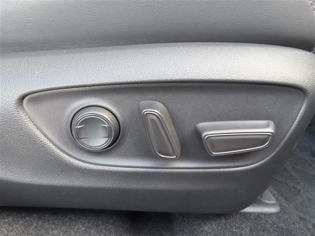 ＲＡＶ４ ハイブリッドＧ　衝突被害軽減装置　革Ｓ　ＡＣ１００Ｖ電源　エアロ　バックモニター　寒冷地仕様　地デジＴＶ　ＬＥＤヘッドライト　スマキー　電動シ－ト　ＡＷＤ　ＴＶナビ　パワステ　横滑り防止装置　クルコン　ＡＡＣ　ＡＷ（19枚目）