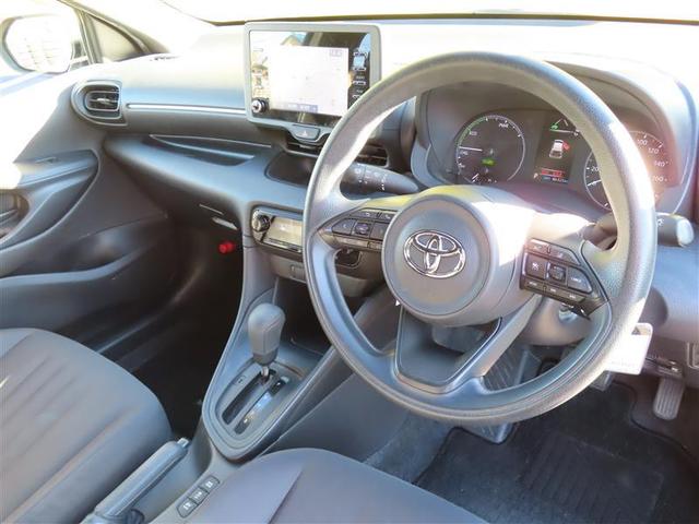 ヤリス ハイブリッドX カーテンエアバッグ イモビライザー バックモニター ワイヤレスキー ABS ナビ オートクルーズ ミュージックプレイヤー接続可 Wエアバック パワーウィンドウ オートエアコン ETC エアバック(2枚目)