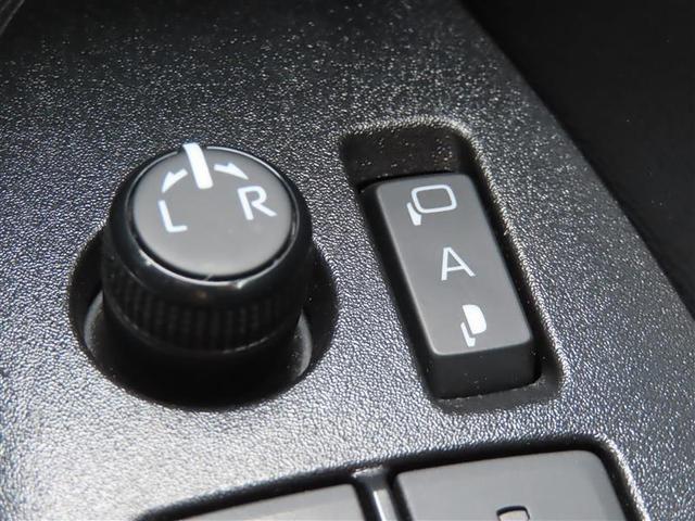 ヴォクシー S-G フルフラット Rカメラ ミュージックプレイヤー接続可 メモリーナビ アルミホイル LEDヘッドランプ 横滑り防止装置 スマートキ キーレスエントリー 3列シート ナビ&TV フルセグテレビ ETC(14枚目)