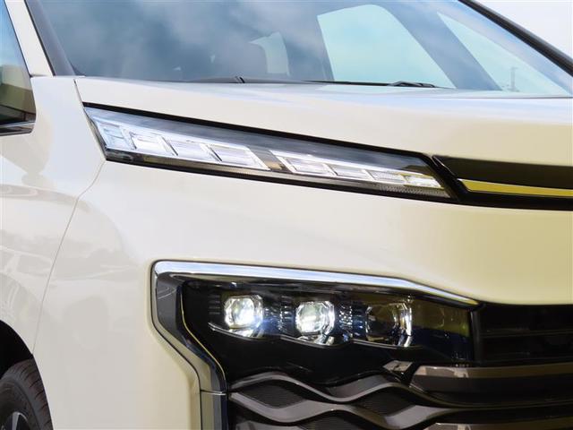 ヴォクシー ハイブリッドＳ－Ｚ　【雹害車】　衝突回避システム　ＴＣナビ　両側Ｐスラドア　レーダークルーズ　ＥＴＣ２．０　Ｂカメラ　全方位カメラ　コンセント　シートヒーター　Ｐバックドア　デジタルインナーミラー　ＢＳＭ　ＬＥＤライト（28枚目）