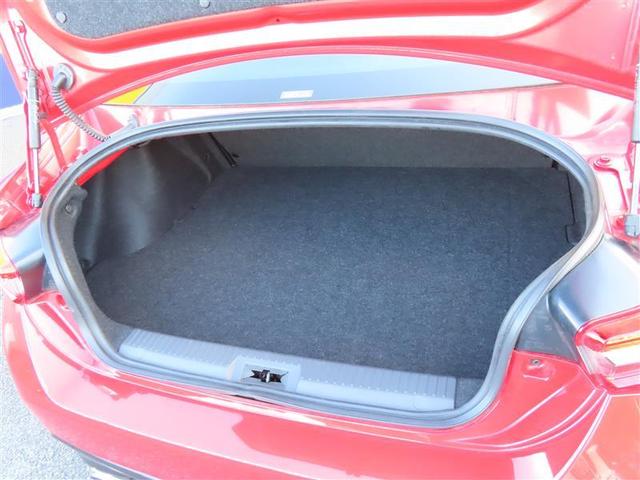 ８６ ＧＴリミテッド　スマキ－　オートクルーズ　ＤＶＤ再生機能　イモビライザー　ＥＴＣ付き　キーレスアクセス　メモリ－ナビ　横滑り防止機能　Ｗエアバック　ＡＵＸ　ナビＴＶ　オートエアコン　アルミホイール　ＡＢＳ　エアバック（20枚目）