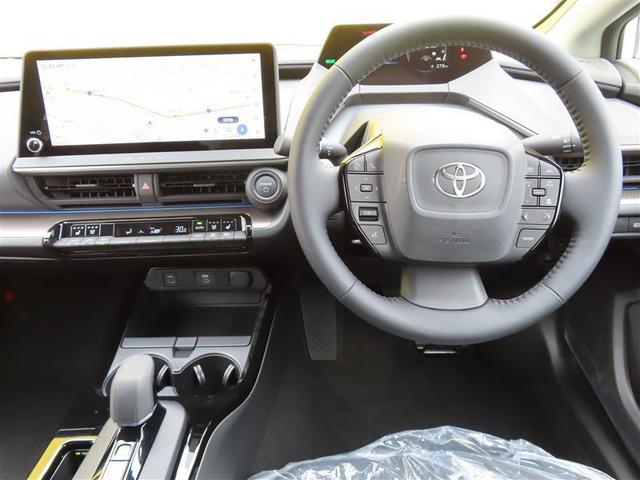 プリウス Ｚ　【雹害車】　衝突回避システム　ＴＣナビ　レーダークルーズ　ＥＴＣ２．０　Ｂカメラ　全方位カメラ　コンセント　シートＡＣ・ヒーター　Ｐバックドア　ＢＳＭ　Ｐアシスト　ＬＥＤライト　スマートキー（5枚目）