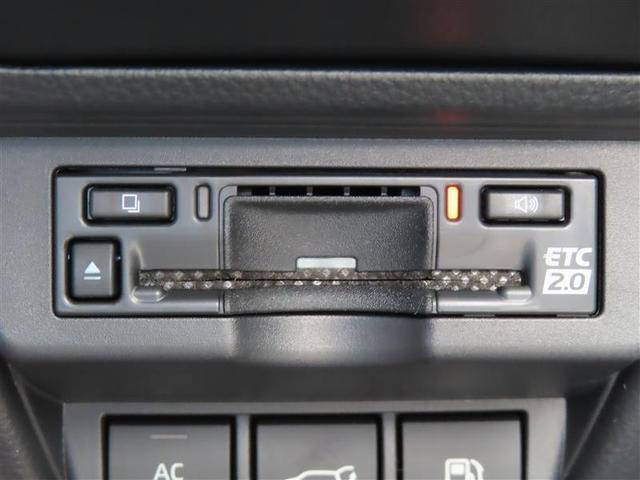 プリウス Ｚ　【雹害車】　衝突回避システム　ＴＣナビ　レーダークルーズ　ＥＴＣ２．０　Ｂカメラ　全方位カメラ　コンセント　シートＡＣ・ヒーター　Ｐバックドア　ＢＳＭ　Ｐアシスト　ＬＥＤライト　スマートキー（11枚目）