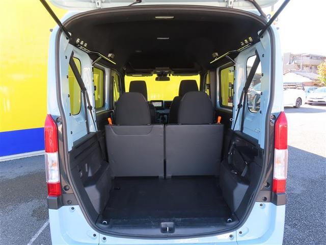 Ｎ－ＶＡＮ＋スタイル ファン　ＥＴＣ付　ナビＴＶ　ＬＥＤ　ＤＶＤ再生　イモビライザー　フルセグ　ＡＡＣ　Ｒカメラ　４ＷＤ　横滑り防止機能　パワーウィンドー　キーフリー　ダブルエアバック　ＡＢＳ　エアバッグ　アイドリングストップ（18枚目）