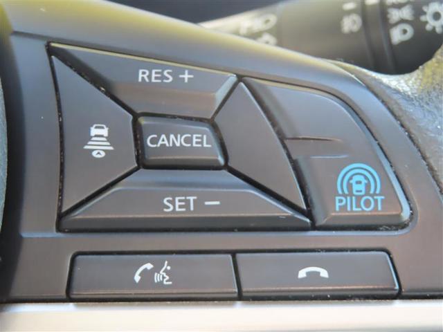 セレナ ハイウェイスターＶ　サイドエアバッグ　地デジフルセグ　アルミ　衝突被害軽減　三列シート　Ｗエアコン　エアバッグ　ＡＵＸ　両側オートスライドドア　ＬＥＤライト　クルコン　インテリジェントキー　メモリーナビ　ナビＴＶ　ＡＢＳ（8枚目）