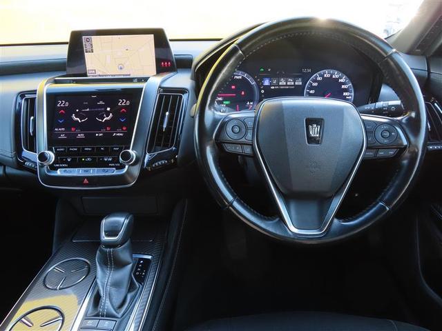 クラウンハイブリッド ＲＳ　衝突回避システム　ナビ　レーダークルーズ　ＥＴＣ２．０　Ｂカメラ　シートヒーター　ＬＥＤライト　スマートキー　ＤＶＤ　フルセグ　Ｂｌｕｅｔｏｏｔｈ　１８ＡＷ（2枚目）