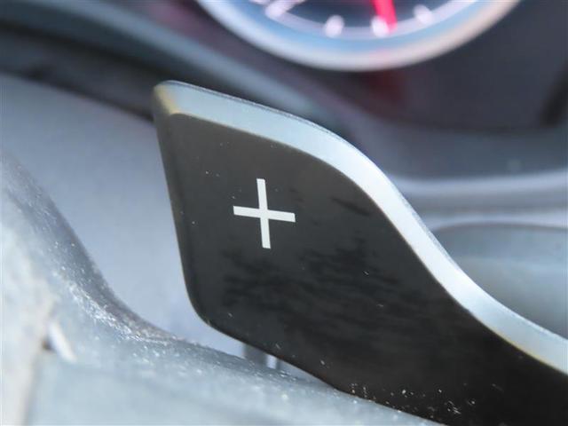 クラウンハイブリッド ＲＳ　衝突回避システム　ナビ　レーダークルーズ　ＥＴＣ２．０　Ｂカメラ　シートヒーター　ＬＥＤライト　スマートキー　ＤＶＤ　フルセグ　Ｂｌｕｅｔｏｏｔｈ　１８ＡＷ（10枚目）