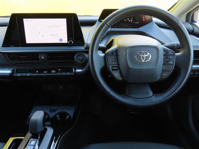 プリウス U Bカメラ イモビライザー 衝突軽減 ミュージックプレイヤー接続可 オートクルーズコントロール TV 横滑り防止機能 スマートキー フルセグ アルミホイール エアコン AC100V アイドリングストップ(2枚目)