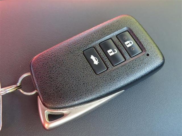 ＩＳ ＩＳ３５０　Ｆスポーツ　Ｂカメラ　盗難防止装置　電動シート　ＥＳＣ　ＡＢＳ　クルコン　ナビＴＶ　ＤＶＤ　キーレス　エアコン　スマートキー　エアバッグ　アルミホイール　メモリーナビ　ＥＴＣ　レザー　地デジフルセグ　ＡＵＸ（11枚目）