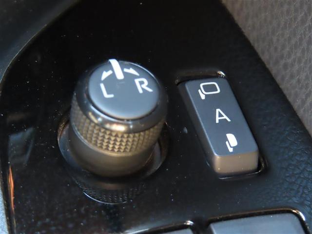 プリウス SセーフティプラスII(13枚目)