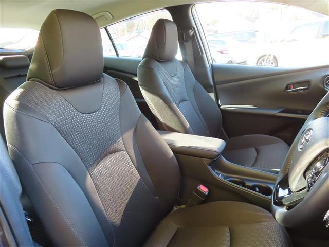 プリウス SセーフティプラスII(18枚目)