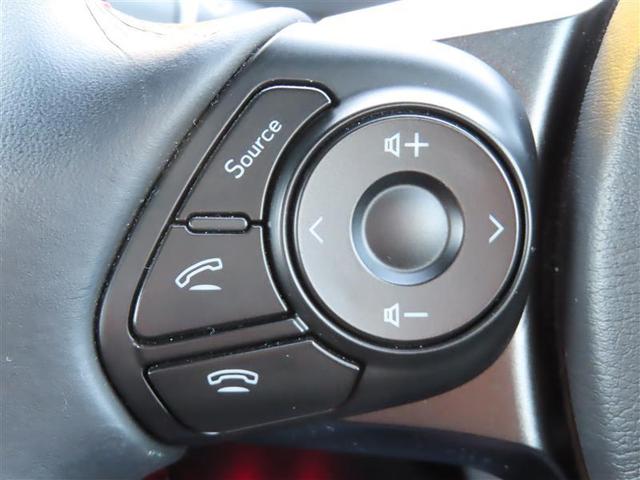 ブルートゥースに接続すれば、スマホに入れている音楽が聞けたり運転中に電話がかかってきてしまった場合もハンドルから電話を取ることができます！