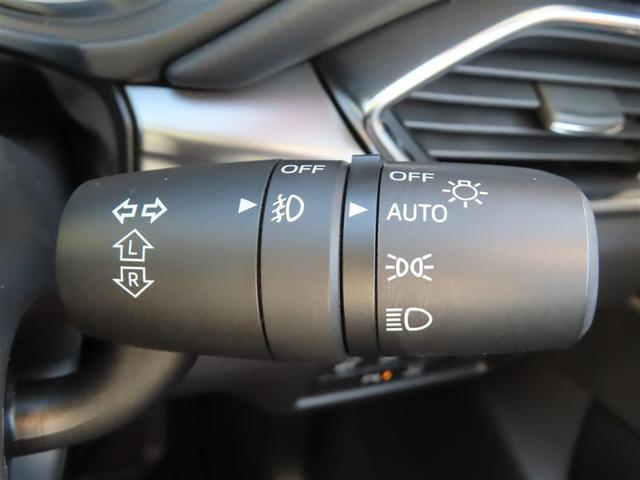 ＡＵＴＯの位置にセットしておくと、暗くなったら自動でライトの点灯をサポートしてくれます！高速道路でのトンネル通過時など便利です！