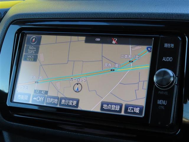 ヴィッツ ハイブリッドＵ　バックガイドモニター　衝突軽減システム　地デジ　ＡＵＸ　ＬＥＤヘッドライト　ＤＶＤ再生可　ＥＴＣ　オートエアコン　クルーズコントロール　メモリナビ　エアバッグ　キーフリー　横滑り防止機能　ナビ＆ＴＶ（3枚目）