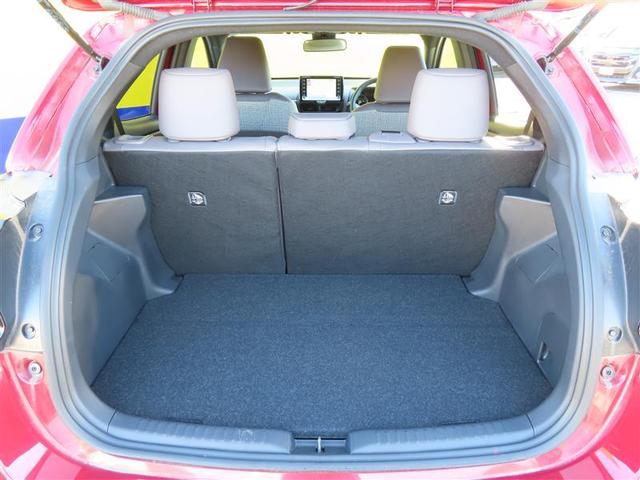 ヤリス ハイブリッドZ 半革 PCS 整備記録簿 Bカメラ アイドリングストップ車 ナビ付 LEDランプ スマキー ETC付き メディアプレイヤー接続 VSC パワステ クルコン カーテンエアバック キーフリー ABS(18枚目)