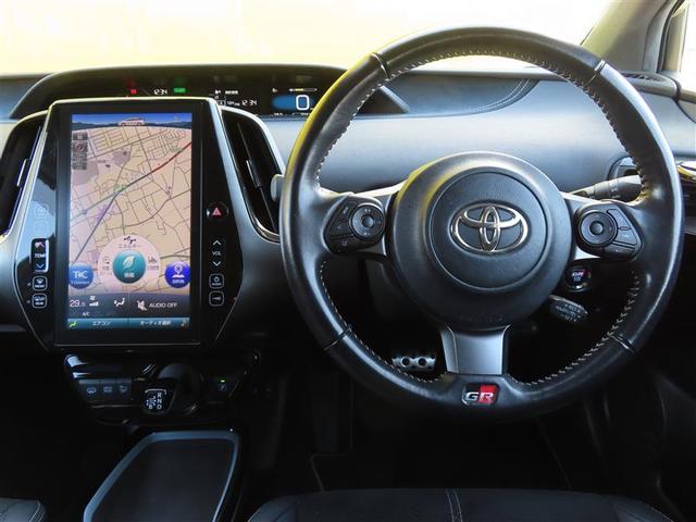 プリウスＰＨＶ Ｓナビパッケージ・ＧＲスポーツ　バックモニター　半革シート　スマキー　ナビＴＶ　地デジＴＶ　アルミホイール　横滑り防止装置　ドラレコ　ＬＥＤヘッド　クルーズコントロール　ＡＵＸ　エアバッグ　ＥＴＣ　キーレス　オートエアコン　ＡＢＳ（2枚目）