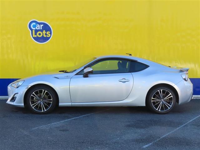 ８６ ＧＴリミテッド　スマキ－　イモビライザー　ＥＴＣ付き　キーレスアクセス　メモリ－ナビ　横滑り防止機能　Ｗエアバック　ＡＵＸ　ナビＴＶ　オートエアコン　アルミホイール　ＡＢＳ　エアバック　パワーウィンドウ　半革シート（13枚目）