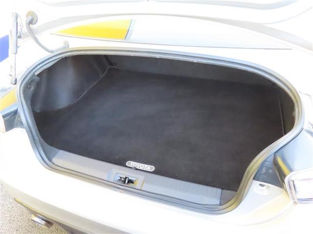 ８６ ＧＴリミテッド　スマキ－　イモビライザー　ＥＴＣ付き　キーレスアクセス　メモリ－ナビ　横滑り防止機能　Ｗエアバック　ＡＵＸ　ナビＴＶ　オートエアコン　アルミホイール　ＡＢＳ　エアバック　パワーウィンドウ　半革シート（18枚目）