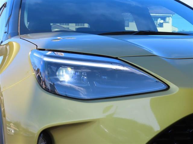 ヤリスクロス ハイブリッドＺ　ドライブレコーダ　インテリジェントキー　アルミホイル　ＬＥＤライト　リアカメラ　ナビ　クルーズコントロール　横滑り防止システム　メモリーナビゲーション　電動シ－ト　パワステ　オートエアコン　キーフリー（22枚目）