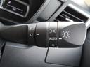 AUTOの位置にセットしておくと、暗くなったら自動でライトの点灯をサポートしてくれます!高速道路でのトンネル通過時など便利です!