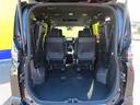 3列目のシートを跳ね上げれば沢山の荷物が載せられます!
