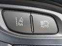 車線をはみ出すと音で知らせてくれる機能や、オートライト付きで安全運転のサポートをしてくれます。