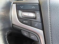ブルートゥースに接続すれば、スマホに入れている音楽が聞けたり運転中に電話がかかってきてしまった場合もハンドルから電話を取ることができます♪とても便利な機能です。 5