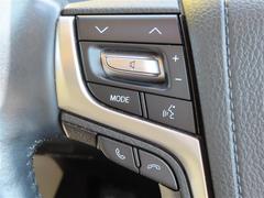 ブルートゥースに接続すれば、スマホに入れている音楽が聞けたり運転中に電話がかかってきてしまった場合もハンドルから電話を取ることができます！ 6