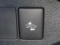 ͷڸƥΡ֥եƥ󥹡ܡžΥݡȤ򤷤Ƥޤ 3