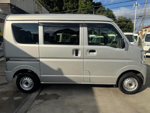 NV100クリッパーバン DX GLパッケージ 4速AT・パワーウィンドウ・キーレス・ETC・プライバシーガラス・オーバーヘッドシェルフ・ワンオーナー・記録簿(6枚目)