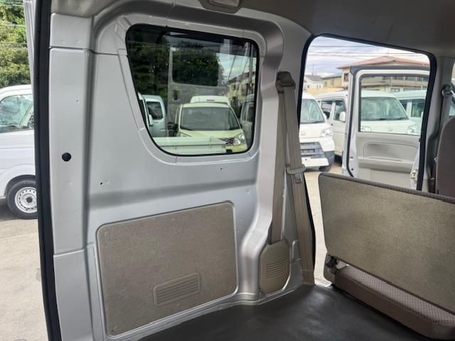 NV100クリッパーバン DX GLパッケージ 4速AT・パワーウィンドウ・キーレス・ETC・プライバシーガラス・オーバーヘッドシェルフ・ワンオーナー・記録簿(34枚目)