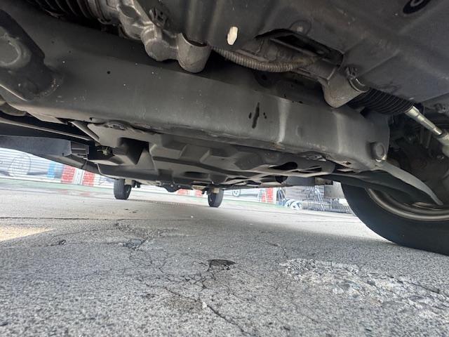 NV100クリッパーバン DX GLセーフティパッケージ 4速AT・Pソナー・パワーウィンドウ・電格ミラー・キーレス・AUTOライト・ナビ・バックカメラ・プライバシーガラス・オーバーヘッドシェルフ・ワンオーナー・記録簿(11枚目)