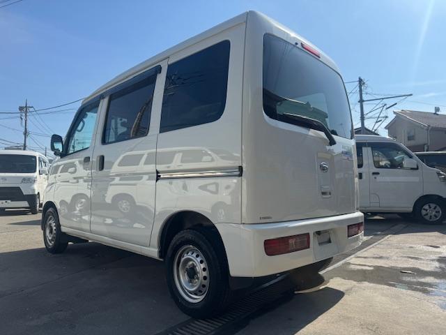 ハイゼットカーゴ DX パワーウィンドウ・キーレス・ナビ・Bカメ・ETC・オーバーヘッドシェルフ・ワンオーナー・記録簿(7枚目)