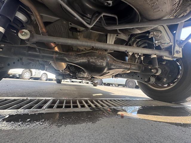 ハイゼットカーゴ DX パワーウィンドウ・キーレス・ナビ・Bカメ・ETC・オーバーヘッドシェルフ・ワンオーナー・記録簿(12枚目)