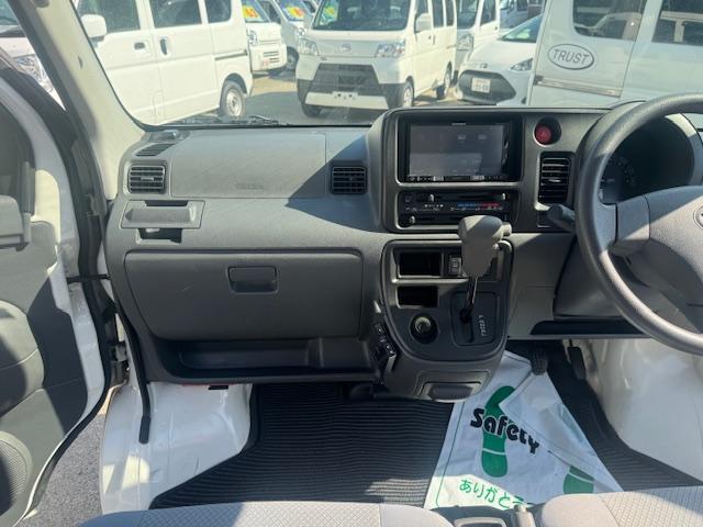 ハイゼットカーゴ DX パワーウィンドウ・キーレス・ナビ・Bカメ・ETC・オーバーヘッドシェルフ・ワンオーナー・記録簿(25枚目)