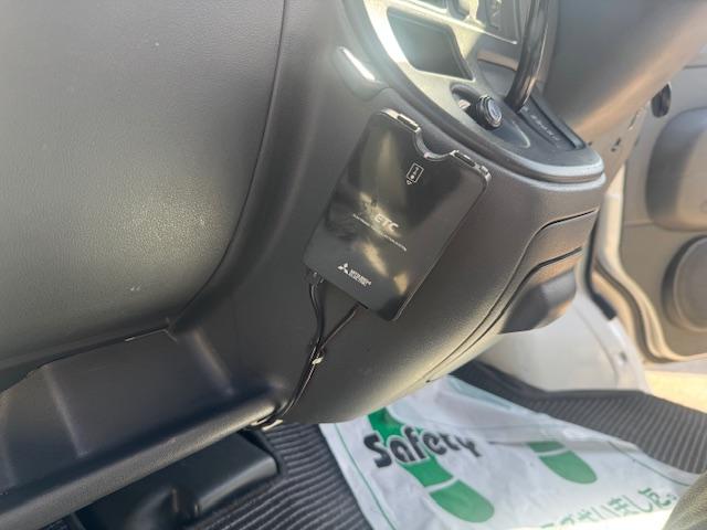 ハイゼットカーゴ DX パワーウィンドウ・キーレス・ナビ・Bカメ・ETC・オーバーヘッドシェルフ・ワンオーナー・記録簿(29枚目)