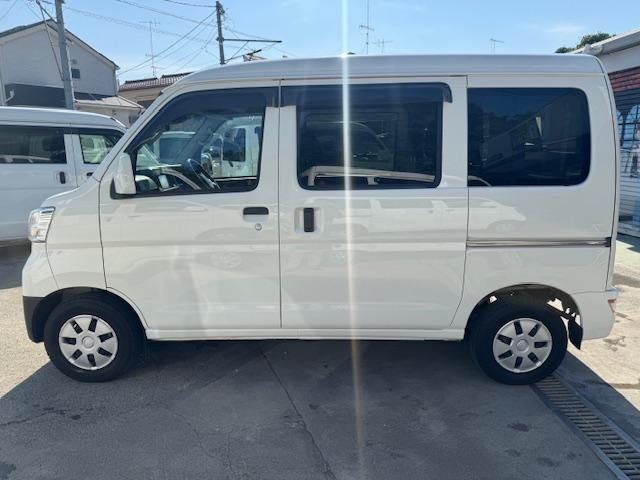 ハイゼットカーゴ クルーズSAIII アイドリングストップ・オートハイビーム・全席パワーウィンドウ・電格ミラー・ナビ・バックカメラ・キーレス・記録簿(5枚目)