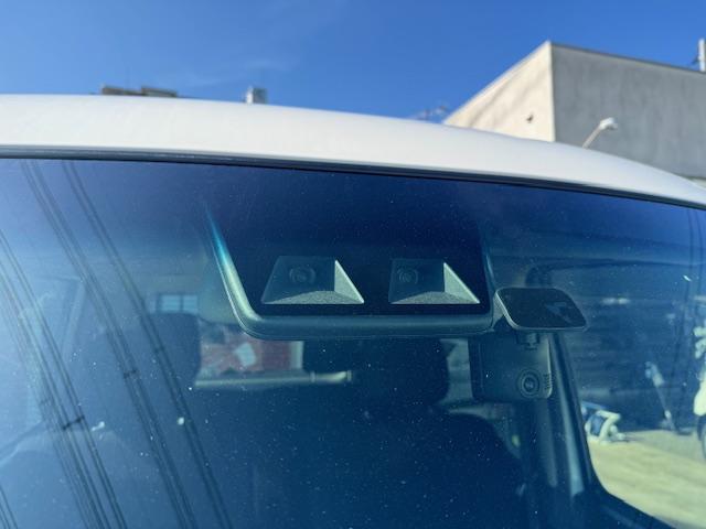 ハイゼットカーゴ クルーズSAIII アイドリングストップ・オートハイビーム・全席パワーウィンドウ・電格ミラー・ナビ・バックカメラ・キーレス・記録簿(13枚目)