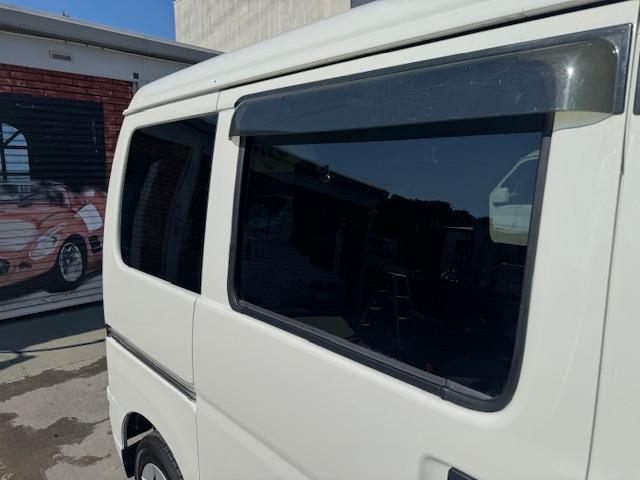 ハイゼットカーゴ クルーズSAIII アイドリングストップ・オートハイビーム・全席パワーウィンドウ・電格ミラー・ナビ・バックカメラ・キーレス・記録簿(15枚目)