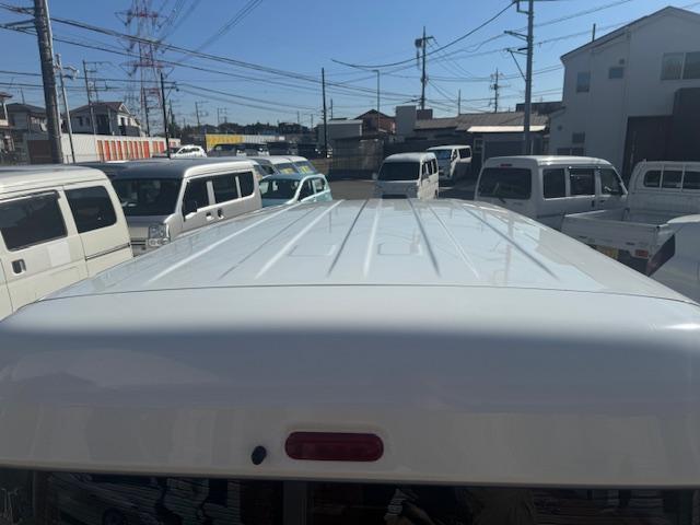 ＮＶ１００クリッパーバン ＤＸ　セーフティパッケージ　Ｐソナー・２ｎｄ発進・ＡＵＴＯライト・バックカメラ・キーレス・プライバシーガラス・オーバーヘッドシェルフ・ワンオーナー・記録簿（10枚目）