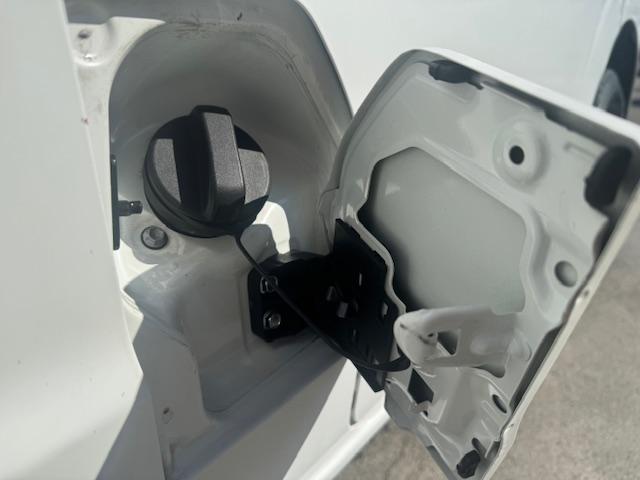 ＮＶ１００クリッパーバン ＤＸ　セーフティパッケージ　Ｐソナー・２ｎｄ発進・ＡＵＴＯライト・バックカメラ・キーレス・プライバシーガラス・オーバーヘッドシェルフ・ワンオーナー・記録簿（17枚目）