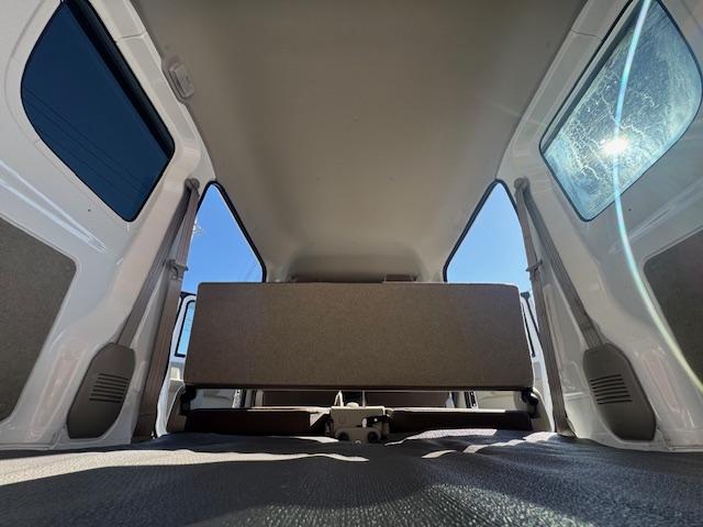 ＮＶ１００クリッパーバン ＤＸ　セーフティパッケージ　Ｐソナー・２ｎｄ発進・ＡＵＴＯライト・バックカメラ・キーレス・プライバシーガラス・オーバーヘッドシェルフ・ワンオーナー・記録簿（42枚目）