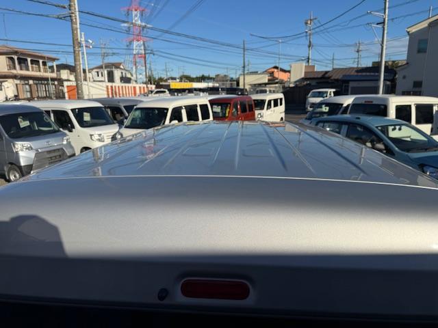 ＮＶ１００クリッパーバン ＤＸ　ＧＬパッケージ　４速ＡＴ・パワーウィンドウ・キーレス・プライバシーガラス・オーバーヘッドシェルフ・ワンオーナー・記録簿（10枚目）