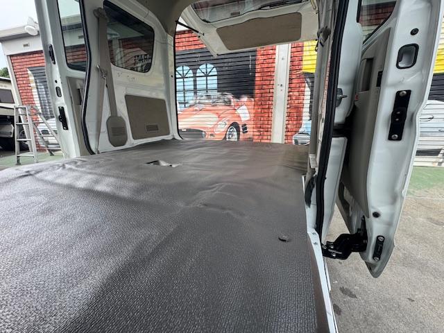 スクラム PC パワーウィンドウ・キーレス・ナビ・バックカメラ・ETC・プライバシーガラス・オーバーヘッドシェルフ・ワンオーナー・記録簿(38枚目)